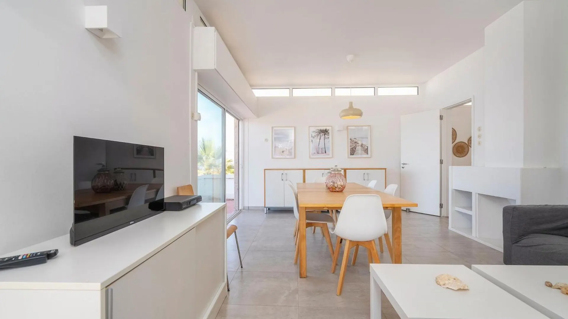 Sundance Beach House Faro Holiday home