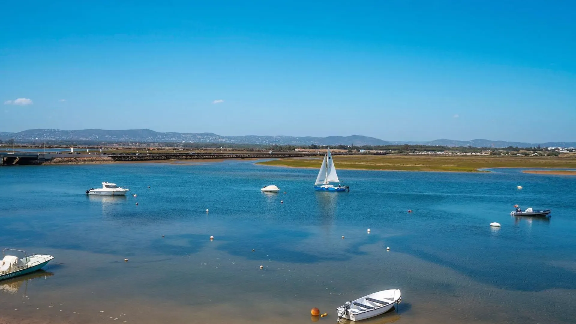 Holiday home Sundance Beach House Faro